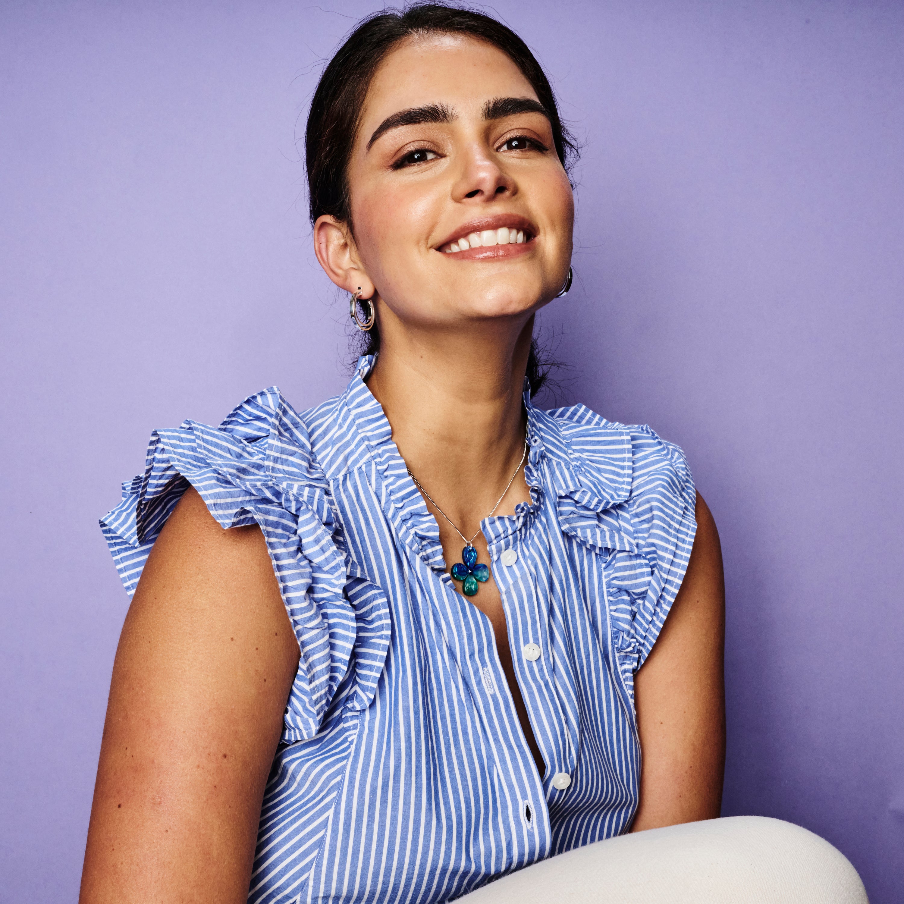 Daisy Pendant Necklace - Blue Lava