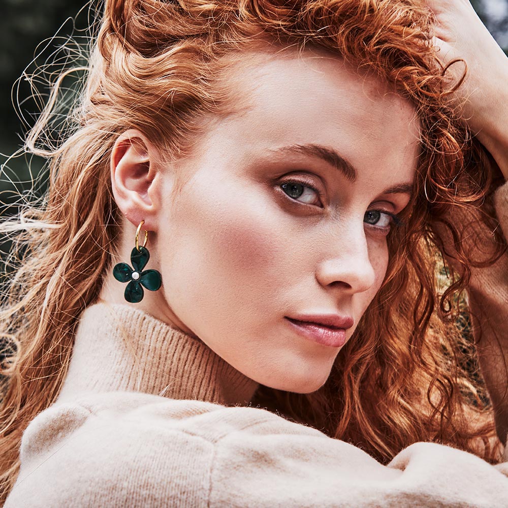 Daisy Hoop Earrings - Grass Green