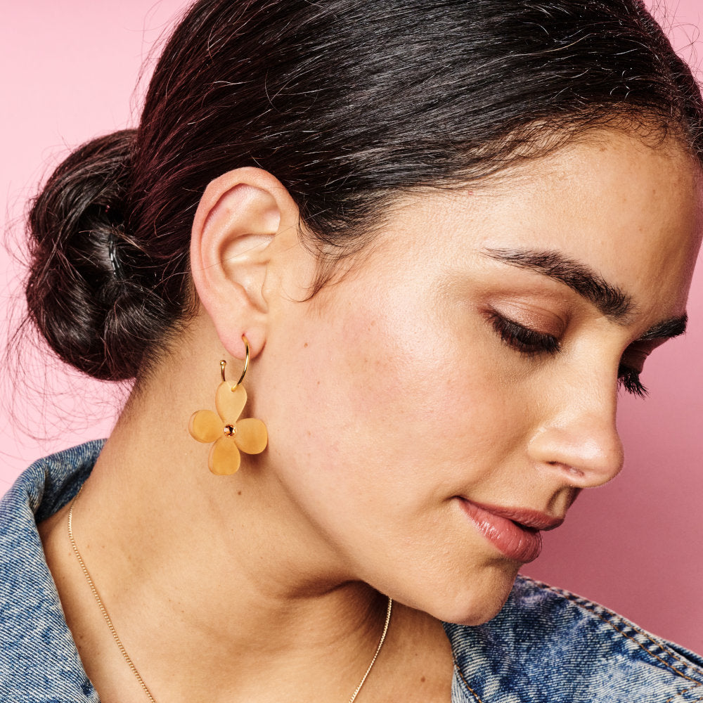 Daisy Hoop Earrings - Mica