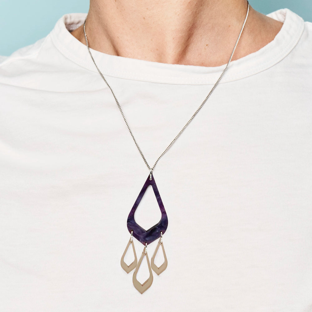 Feather Drop Pendant - Amethyst Pearl & Champagne