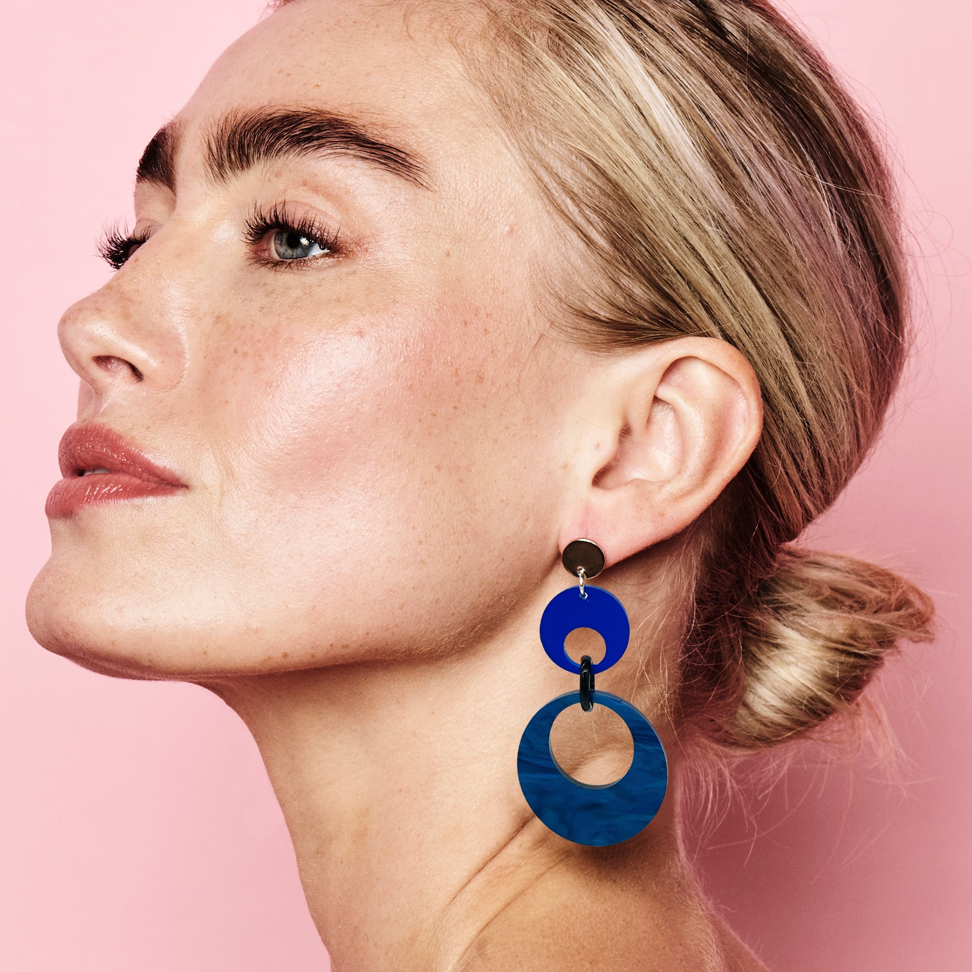Swinging Circle Drop Earrings - Dark Blue Swirl & Sapphire