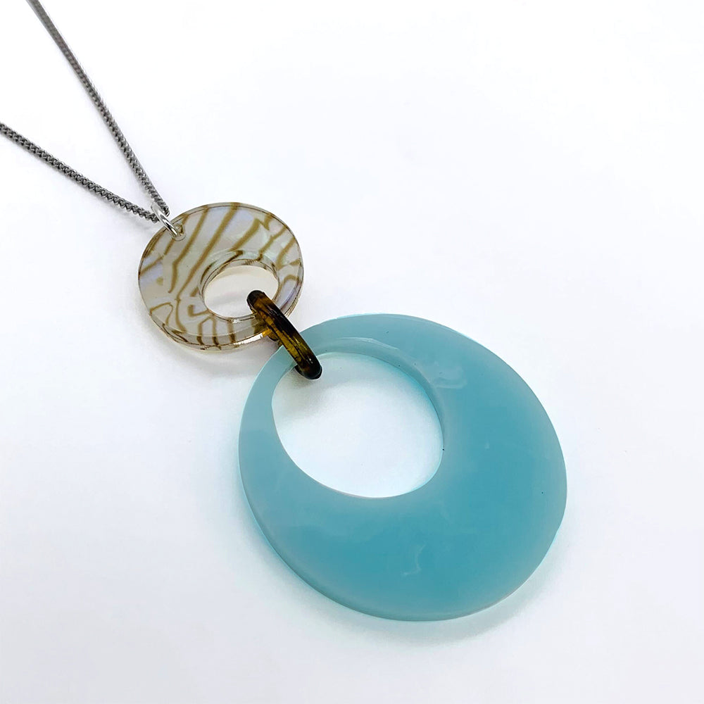 Swinging Circle Pendant - Island Blue & Shell