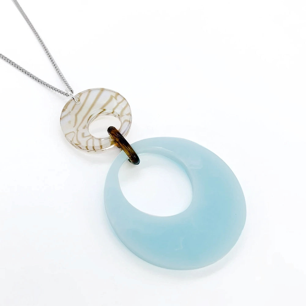 Swinging Circle Pendant - Island Blue & Shell