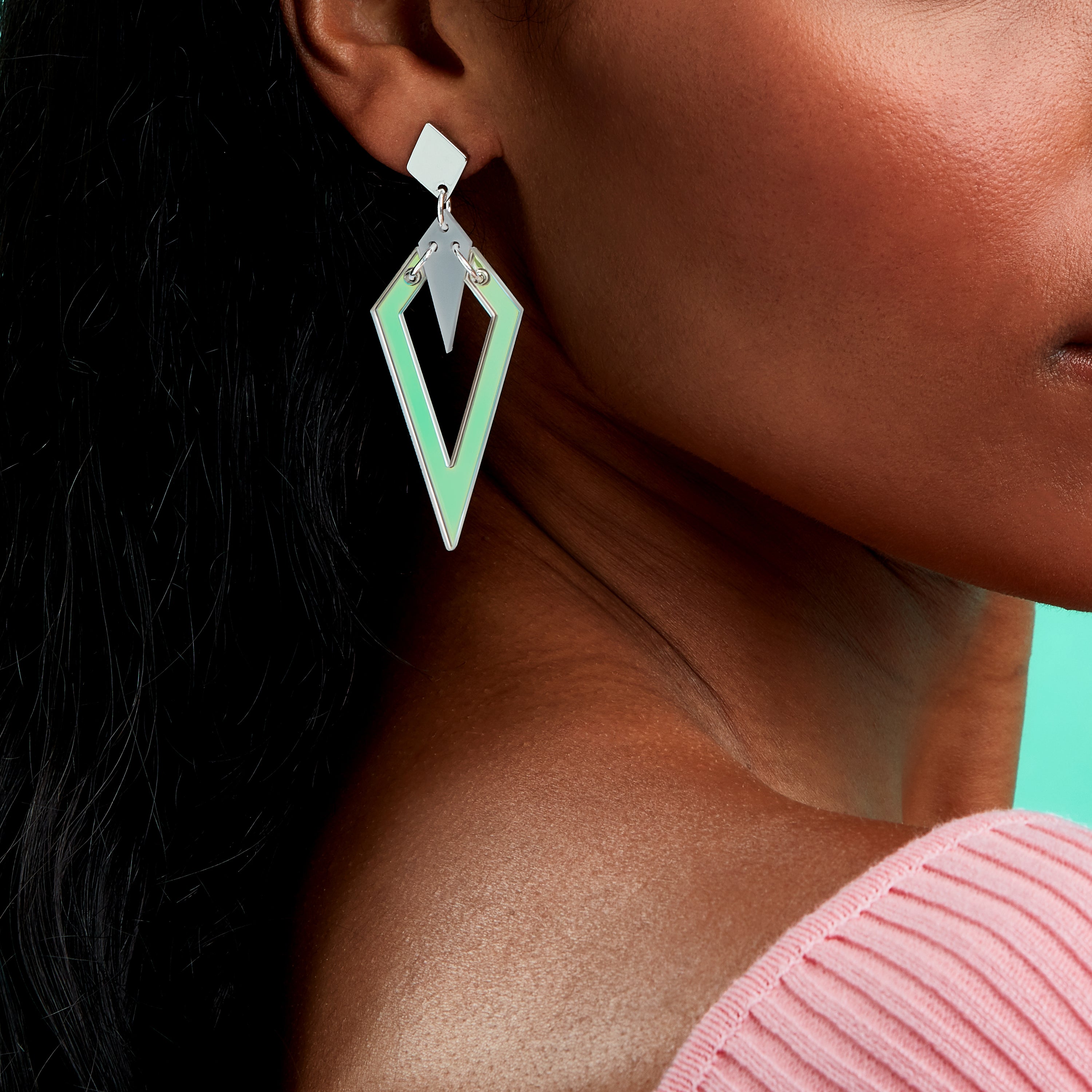 Arrowhead Earrings - Iridescent and White Frost