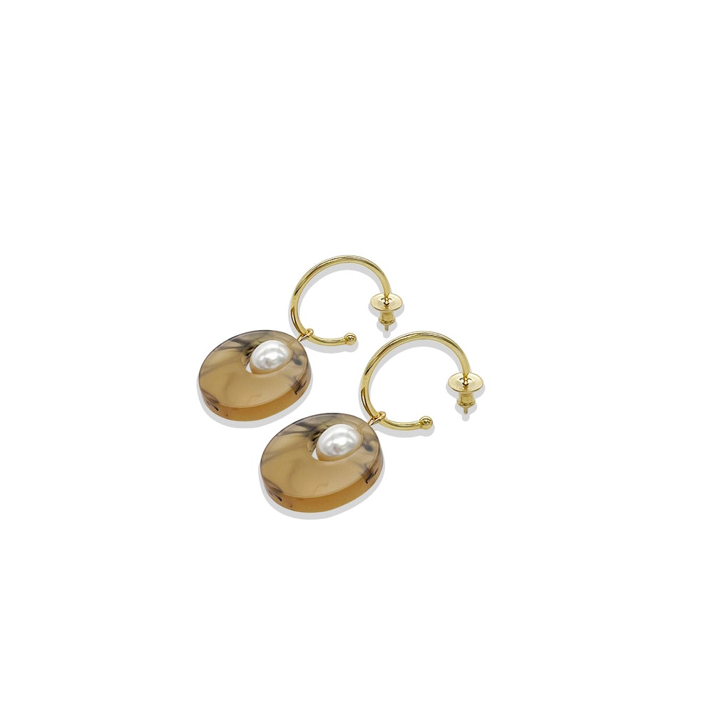 Charming Pearl Circle Earrings - White Tortoiseshell
