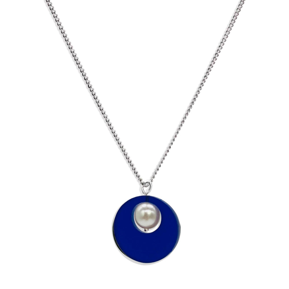 Charming Pearl Circle Pendant - Sapphire
