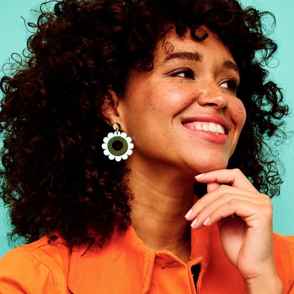 Toolally Sunflower earrings - Iridescent & Green