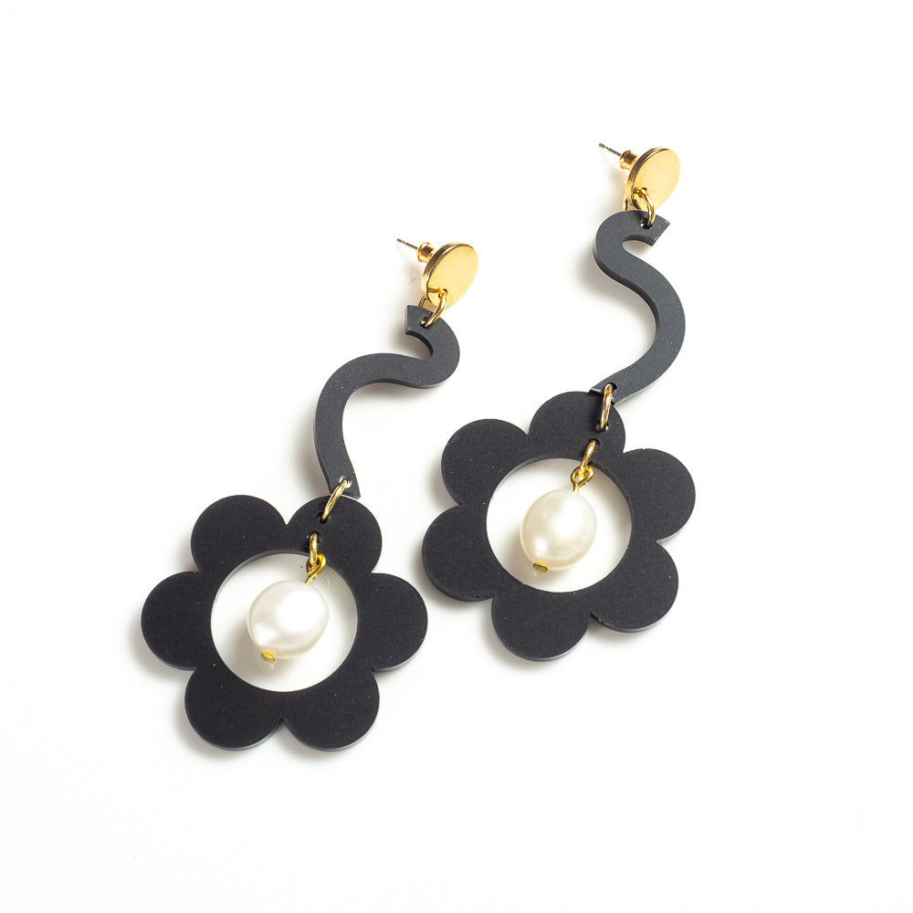 Toolally Earrings Pearl Daisy Drops Black